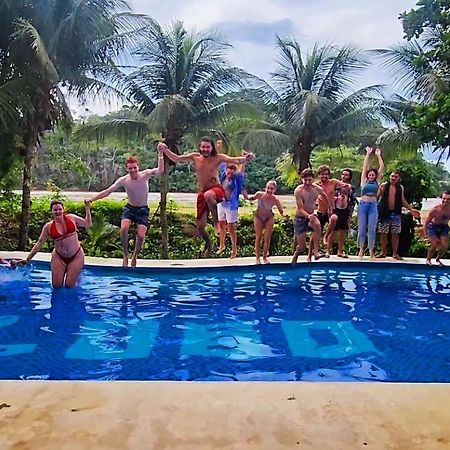 Lobo Hostel - Rurrenabaque (Adults Only) Luaran gambar